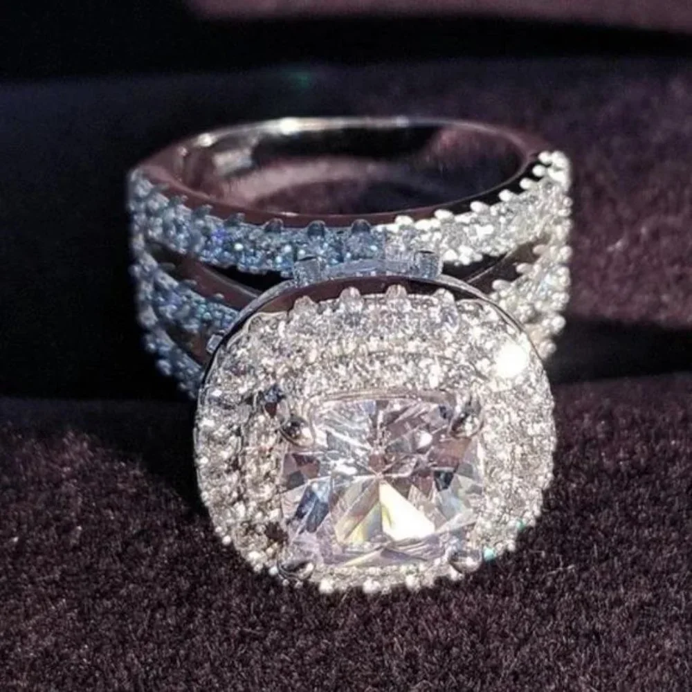 NEW 925 STERLING SILVER DIAMOND RING, CUTE RING, SHINY RING. - Picture 4 of 5